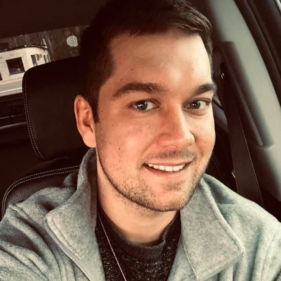 Meet your Posher, Simon - Picture 1 of 1